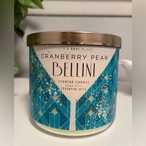 BATH AND BODY WORKS 3wick candle